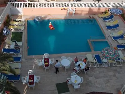 Grand Nett Beach Otel 2* Kusadası